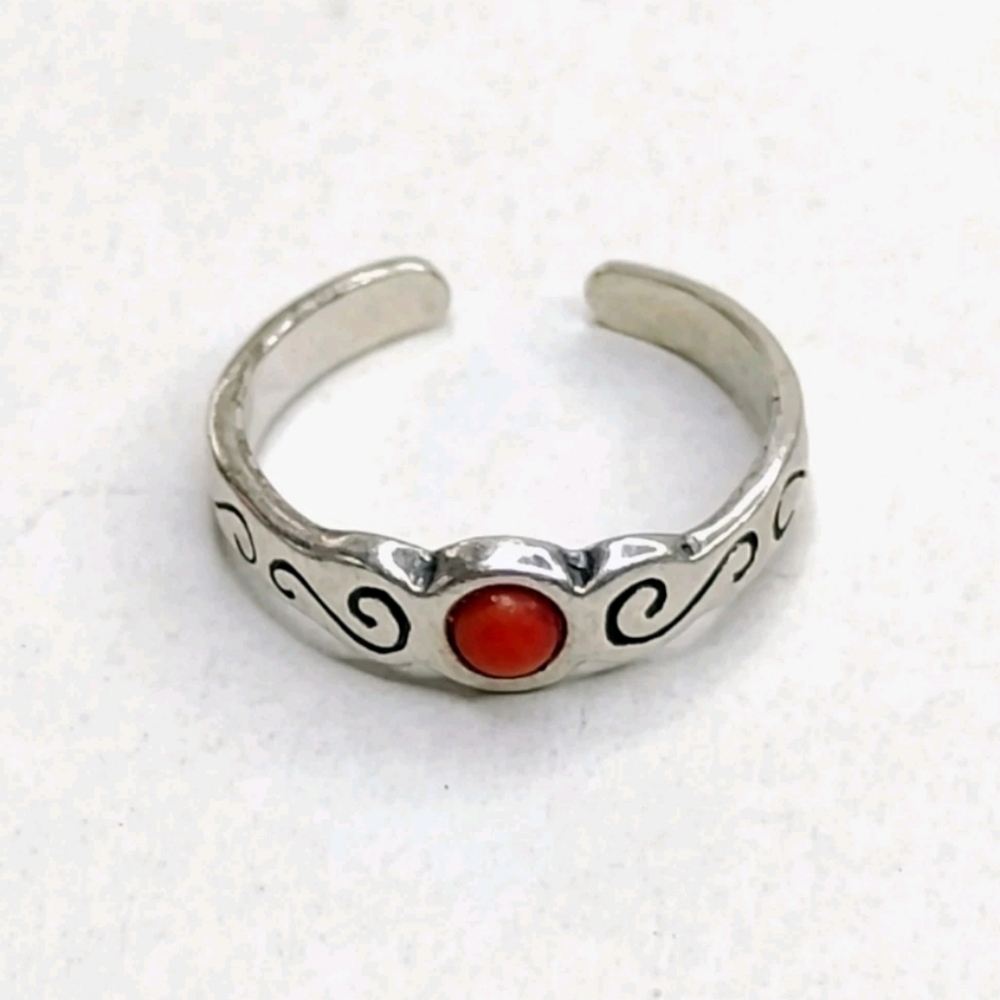 Silpada 925 Sterling Silver Red Coral Midi/Toe Ring 01381